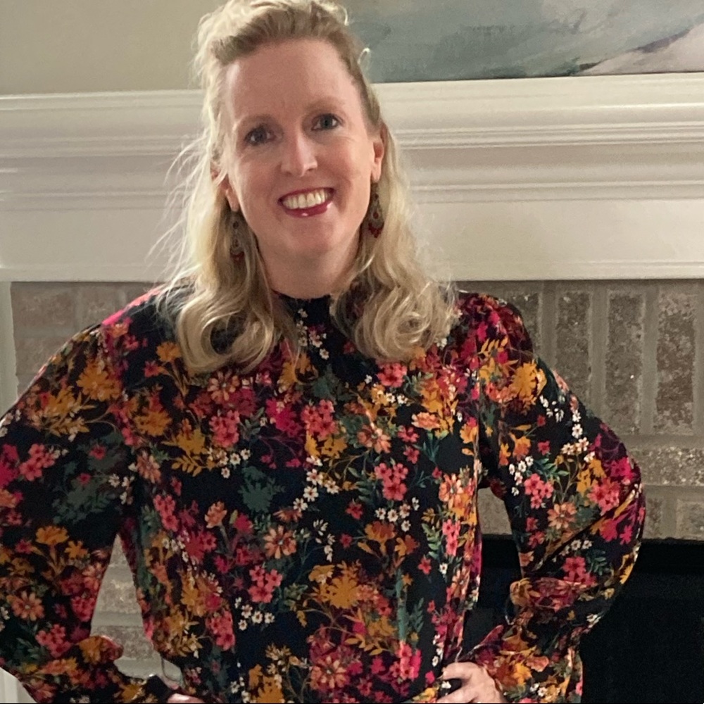 Meet your Posher, Elizabeth